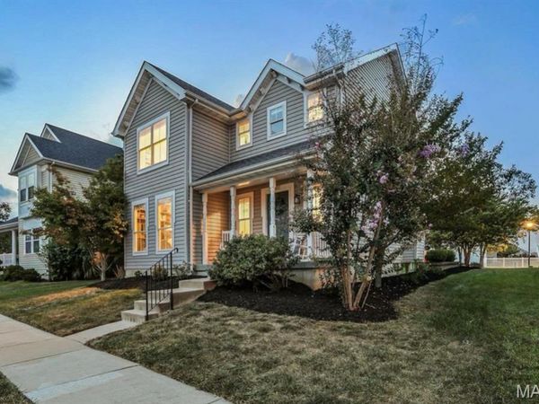 617 Grey Mountain Drive, O'Fallon, MO 63368