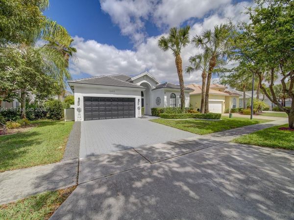16415 SW 1st Ct , Pembroke Pines, FL 33027
