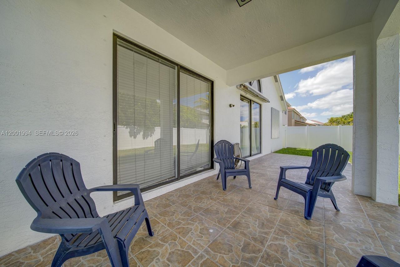 16415 SW 1st Ct, Pembroke Pines, FL 33027 Photo
