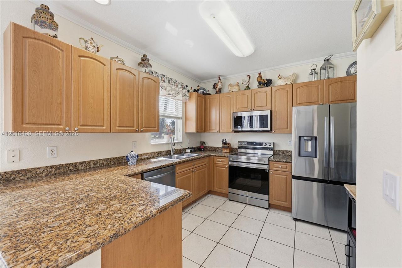 4980 SW 137th Ter, Miramar, FL 33027 Photo