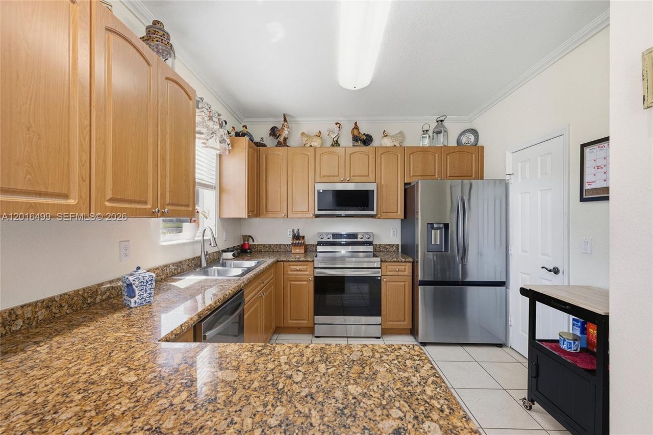 4980 SW 137th Ter, Miramar, FL 33027 Photo