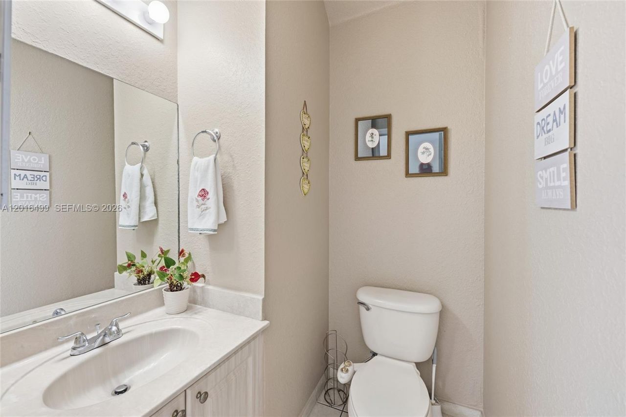 4980 SW 137th Ter, Miramar, FL 33027 Photo