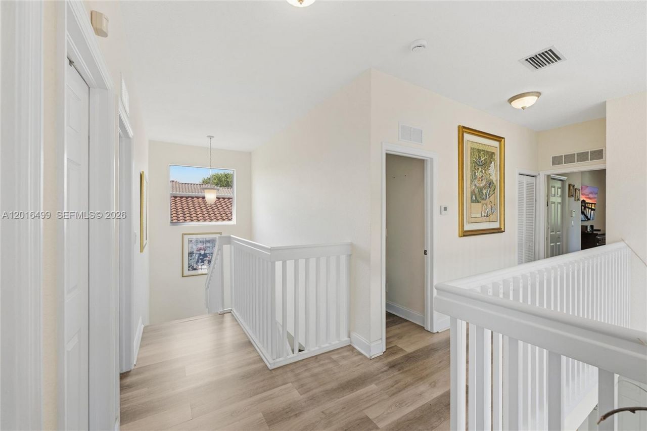 4980 SW 137th Ter, Miramar, FL 33027 Photo