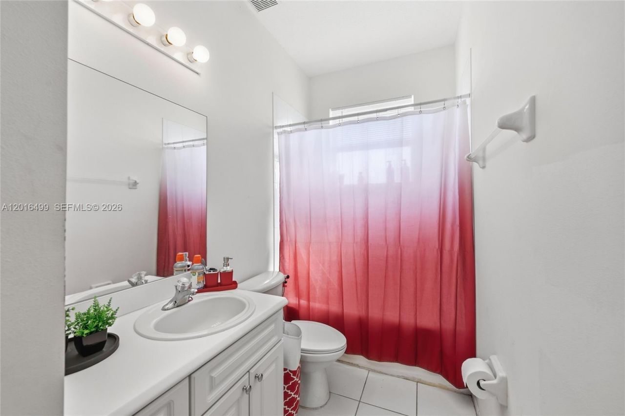4980 SW 137th Ter, Miramar, FL 33027 Photo