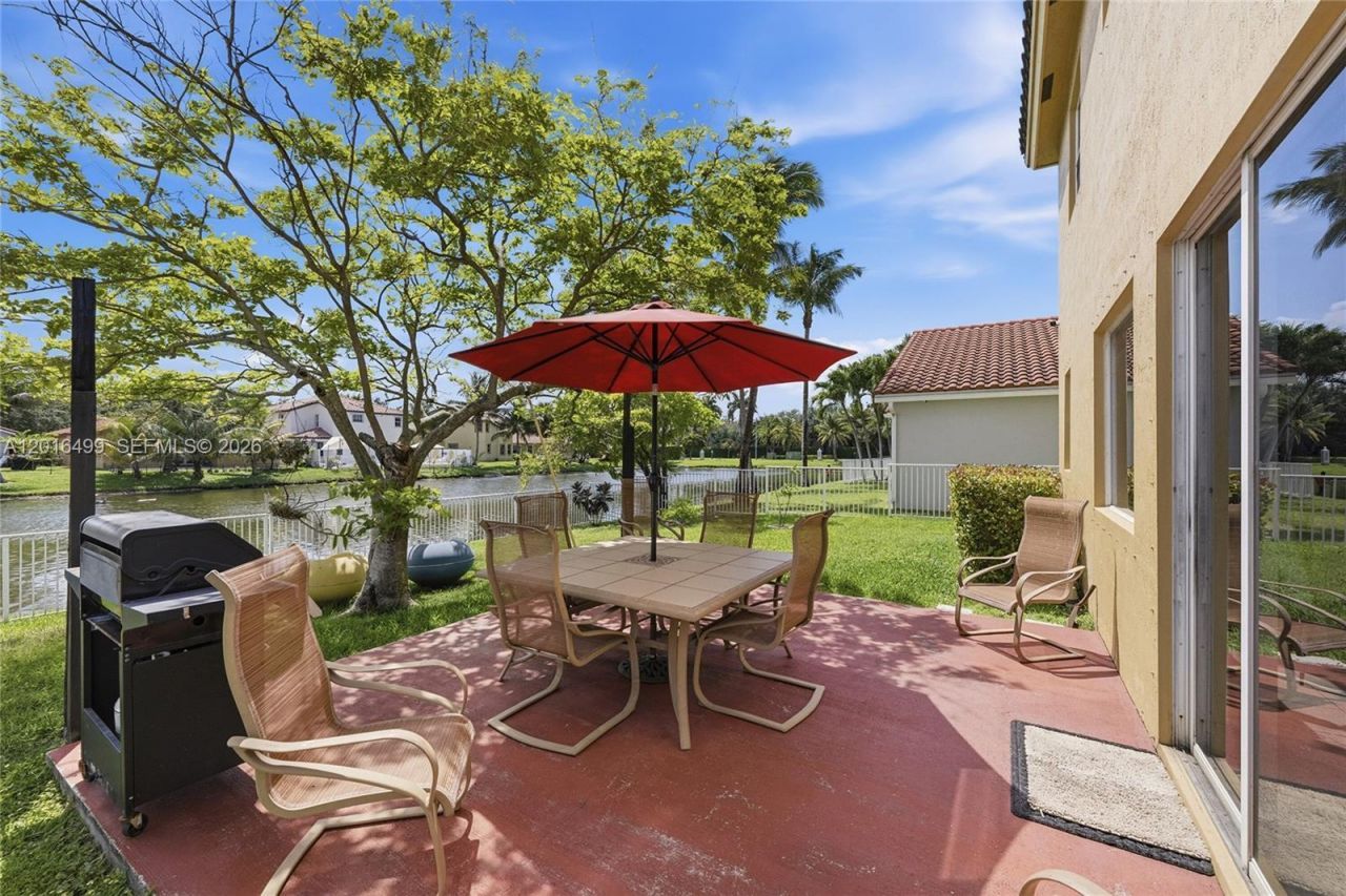 4980 SW 137th Ter, Miramar, FL 33027 Photo