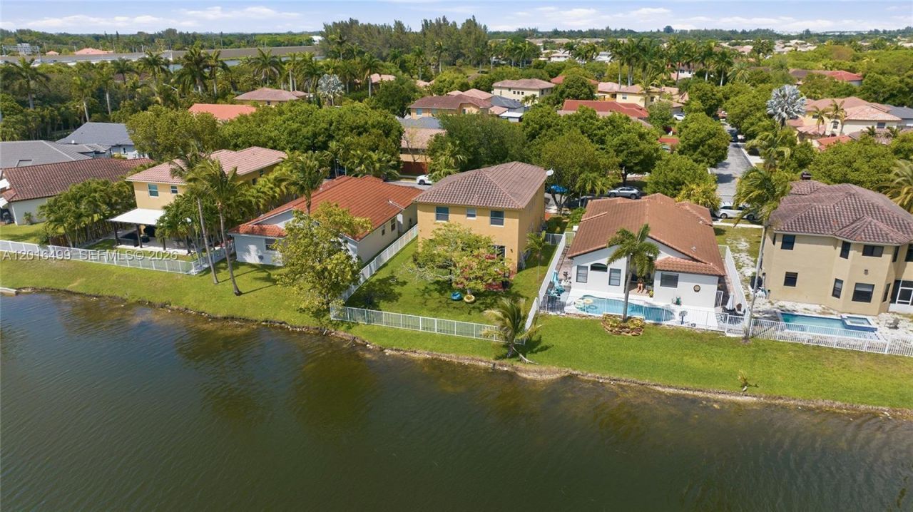 4980 SW 137th Ter, Miramar, FL 33027 Photo