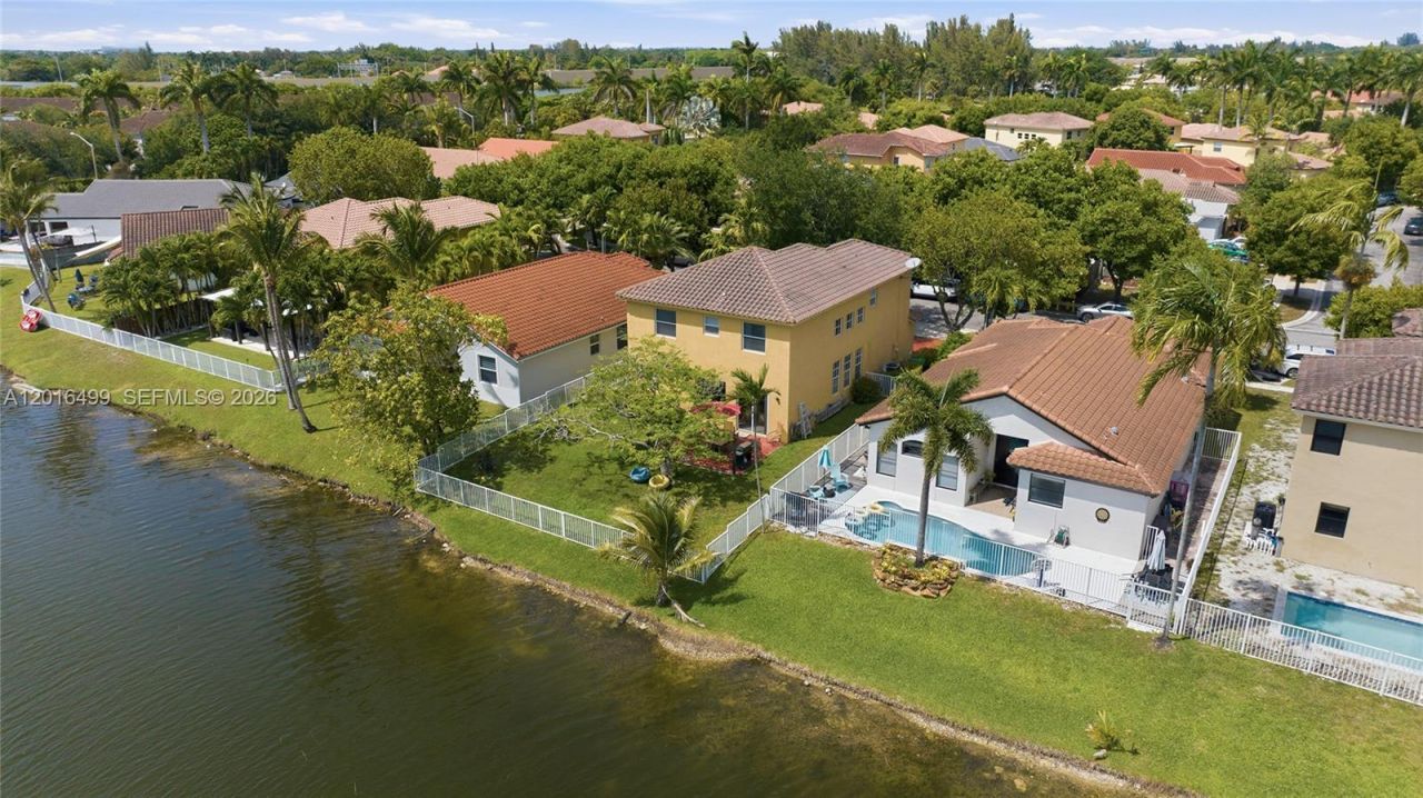 4980 SW 137th Ter, Miramar, FL 33027 Photo