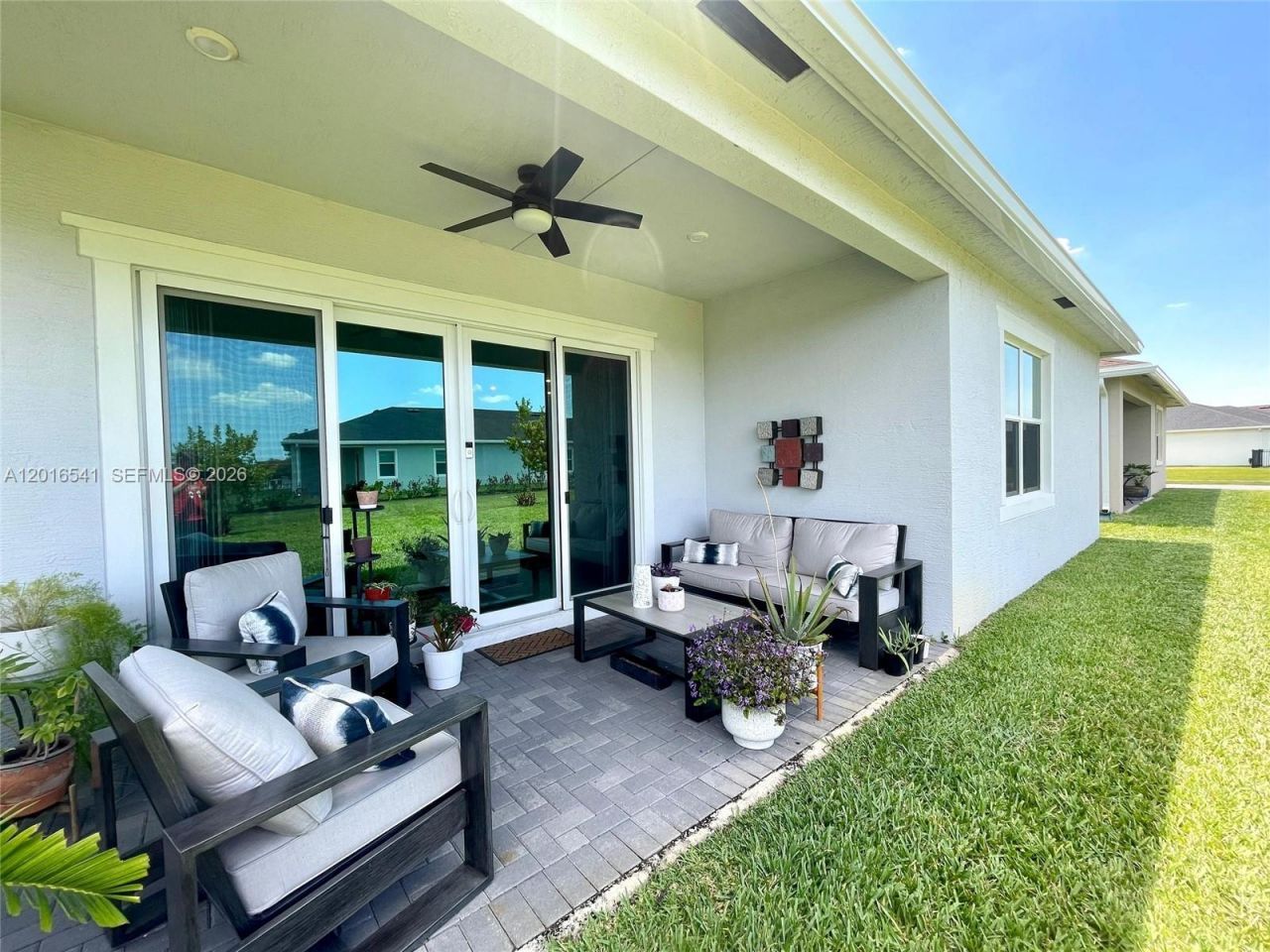 1217 SE Crosswood Way , Port Saint Lucie, FL 34984 Photo