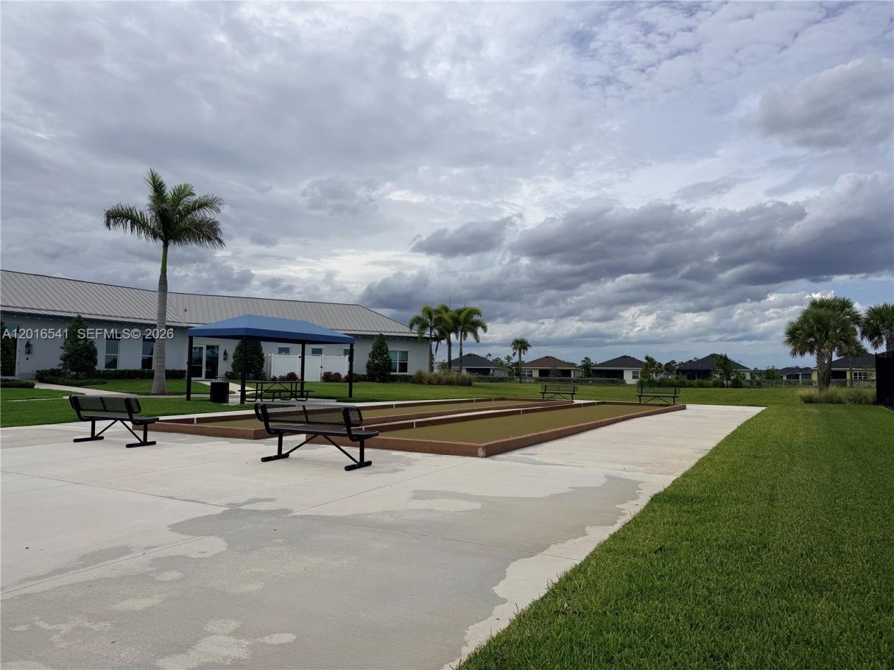 1217 SE Crosswood Way , Port Saint Lucie, FL 34984 Photo