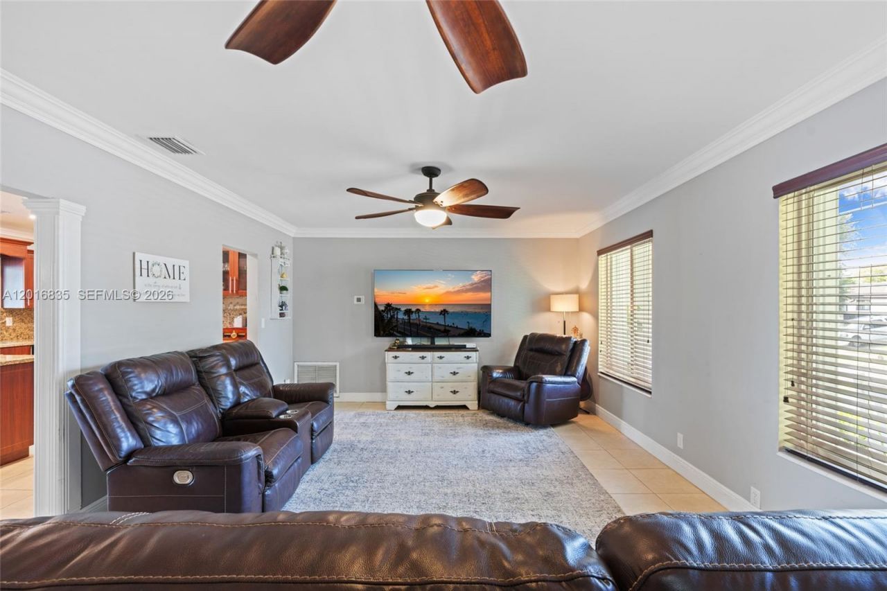 7964 SW 199th Ter, Cutler Bay, FL 33189 Photo