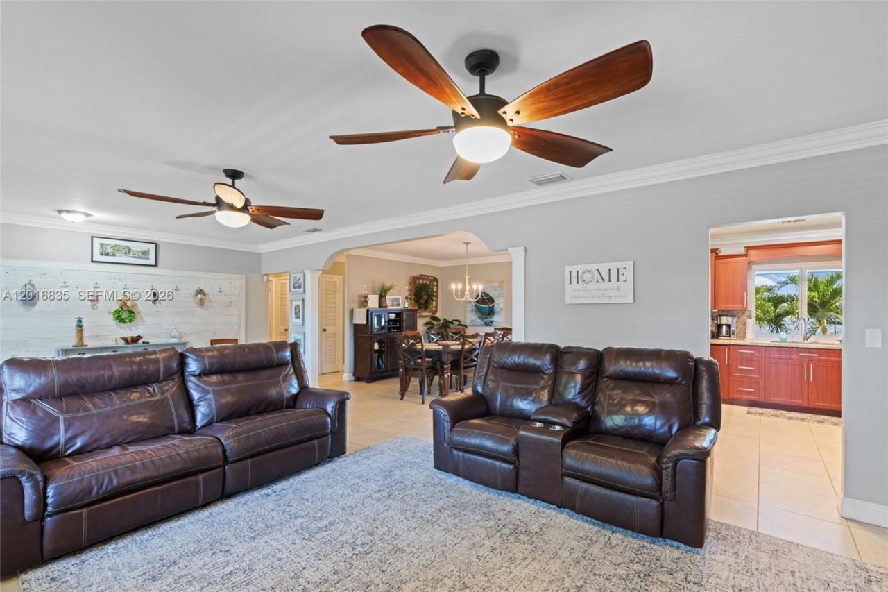 7964 SW 199th Ter, Cutler Bay, FL 33189 Photo