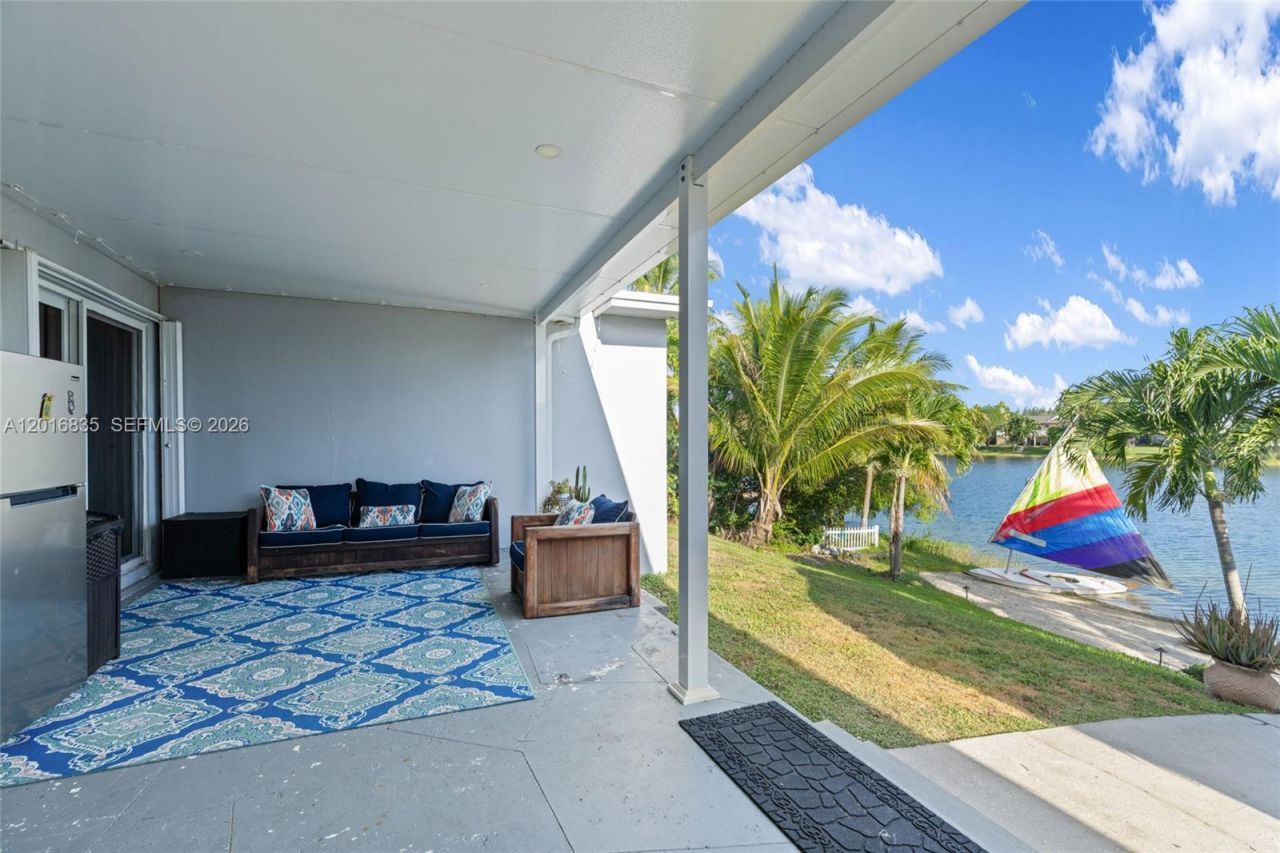 7964 SW 199th Ter, Cutler Bay, FL 33189 Photo