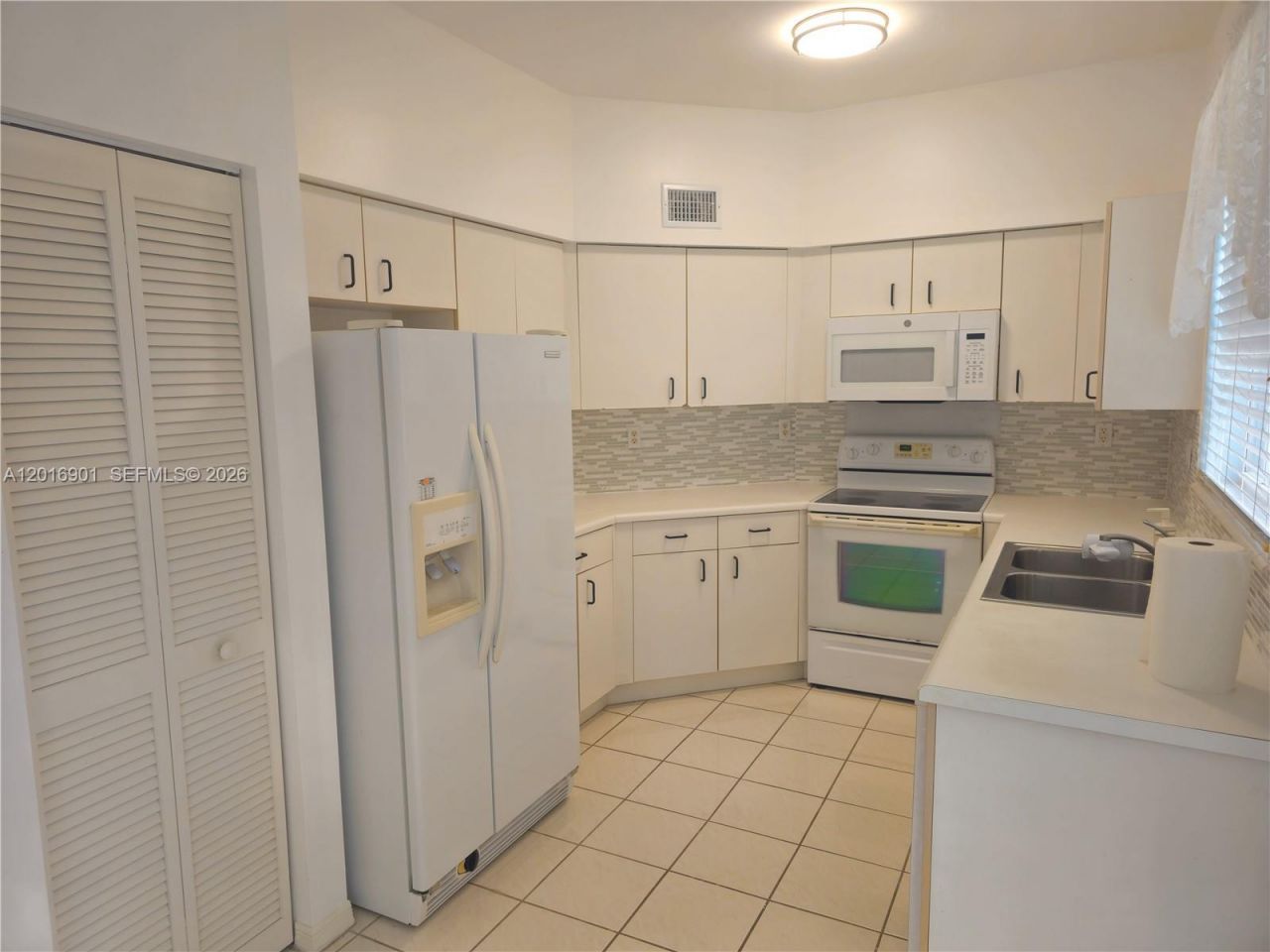 14715 Balgowan Rd , Unit 104-9, Miami Lakes, FL 33016 Photo