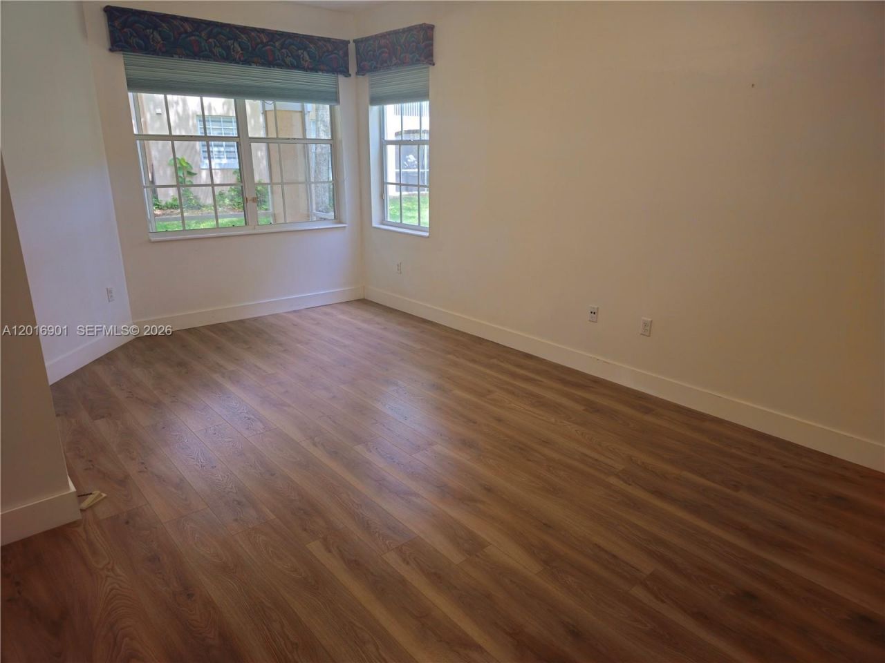 14715 Balgowan Rd , Unit 104-9, Miami Lakes, FL 33016 Photo