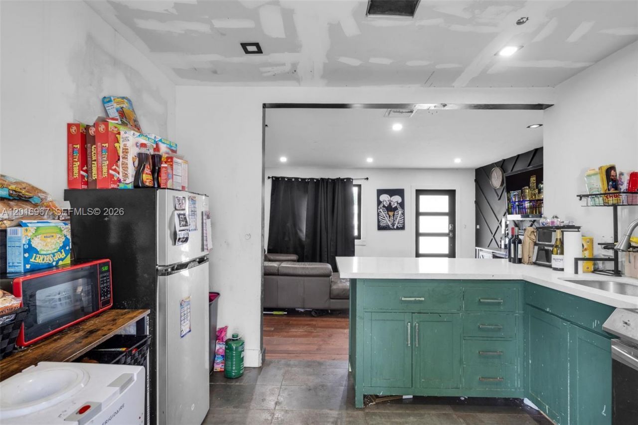 1121 N 71st Ave, Hollywood, FL 33024 Photo