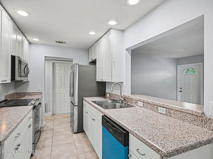 587 Teak Drive, Melbourne, FL 32935