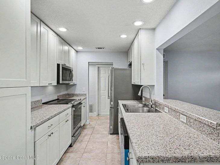 587 Teak Drive, Melbourne, FL 32935