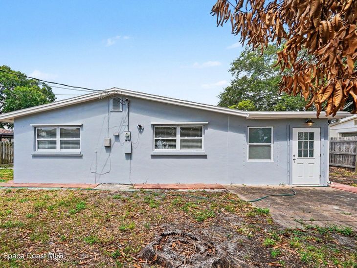 587 Teak Drive, Melbourne, FL 32935