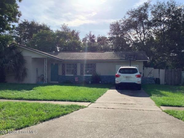 3705 Connor Avenue , Orlando, FL 32808