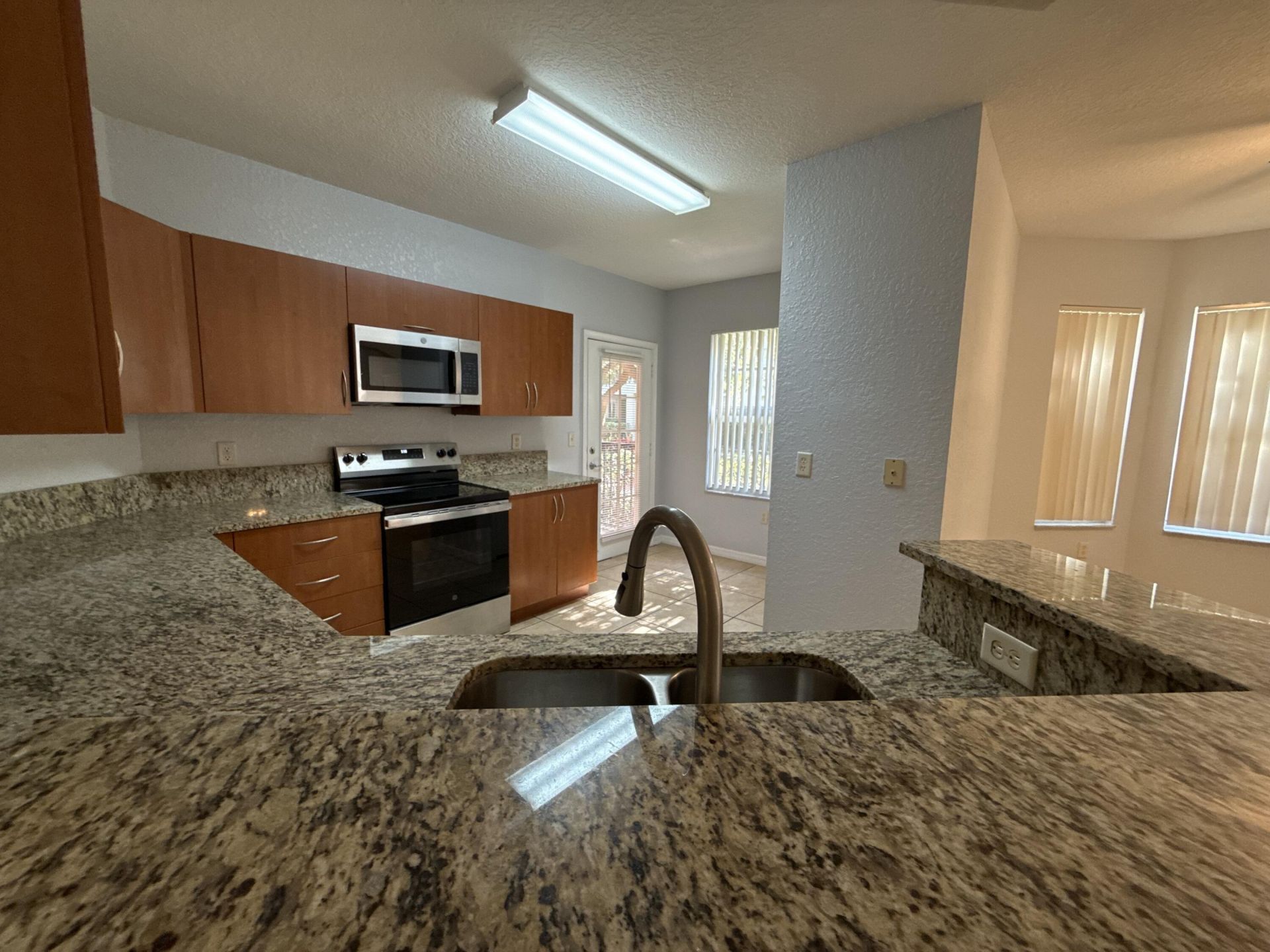 144 SW Peacock Boulevard, Unit 23-101, Port Saint Lucie, FL 34986 Photo