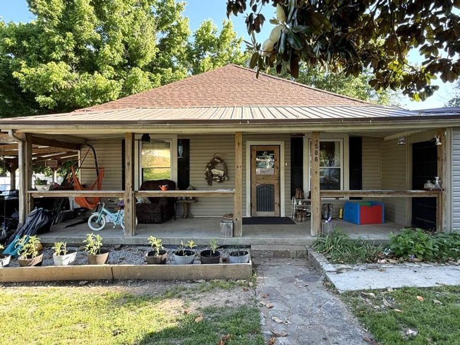 Property Image 1
