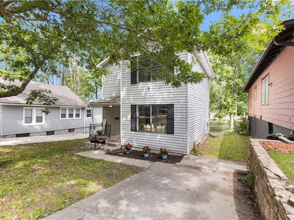 7033 Bellefontaine Avenue, Kansas City, MO 64132