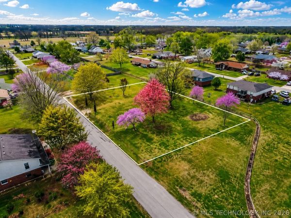 17422 S 92nd East Avenue , Bixby, OK 74008