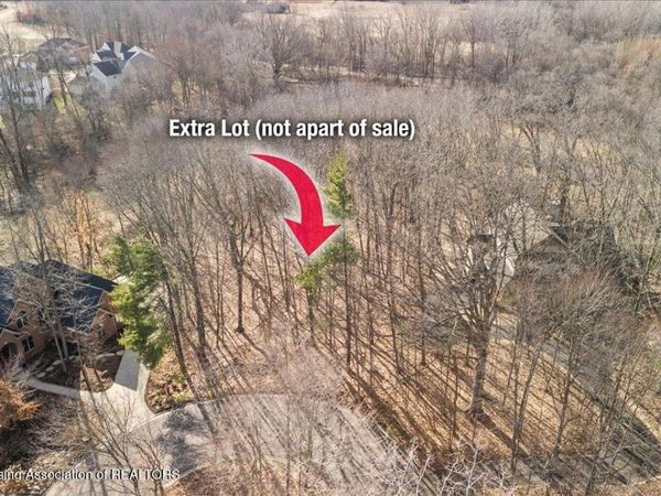 4269 Shadow Ridge, Okemos, MI 48864