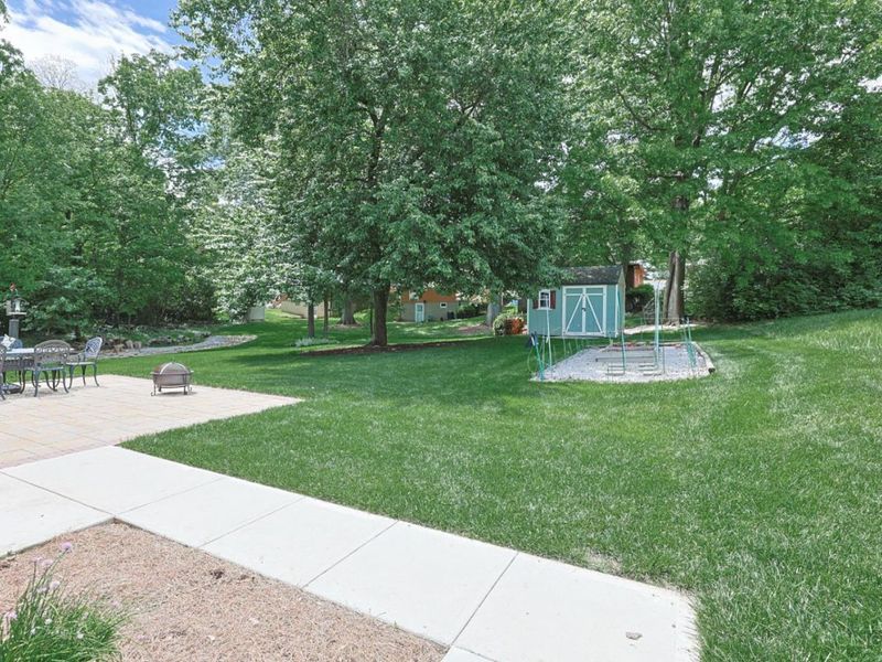 6709 Devonwood Drive, North College Hill, OH 45224 Photo 11