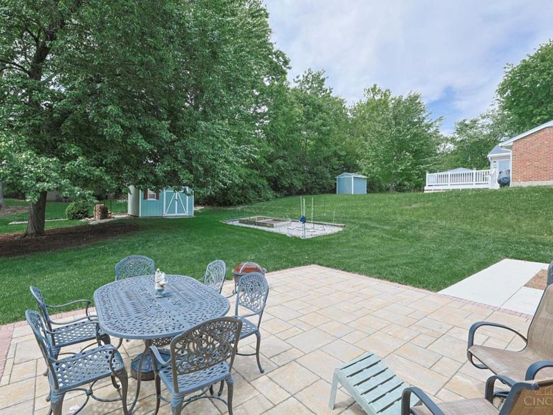 6709 Devonwood Drive, North College Hill, OH 45224 Photo 14