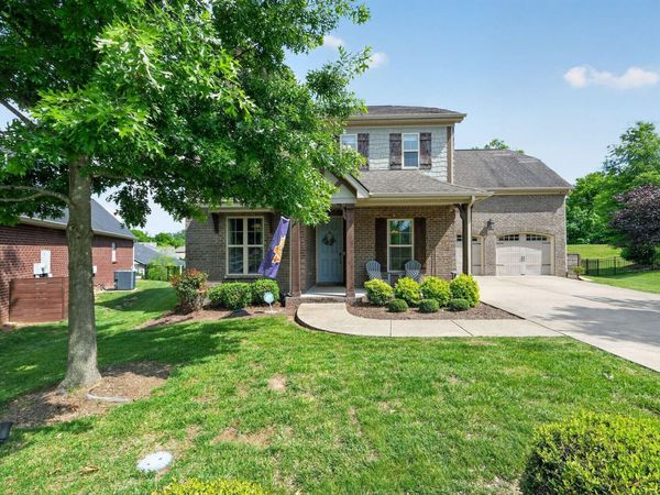 2384 Stockwood TRL , Thompsons Station, TN 37179