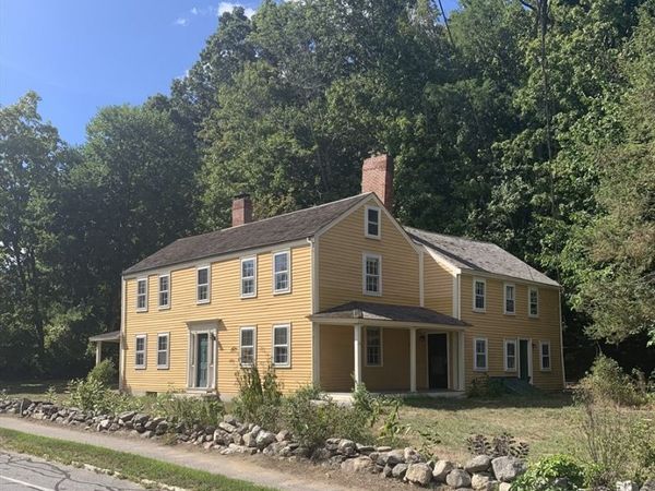 663 Lexington Rd, Concord, MA 01742