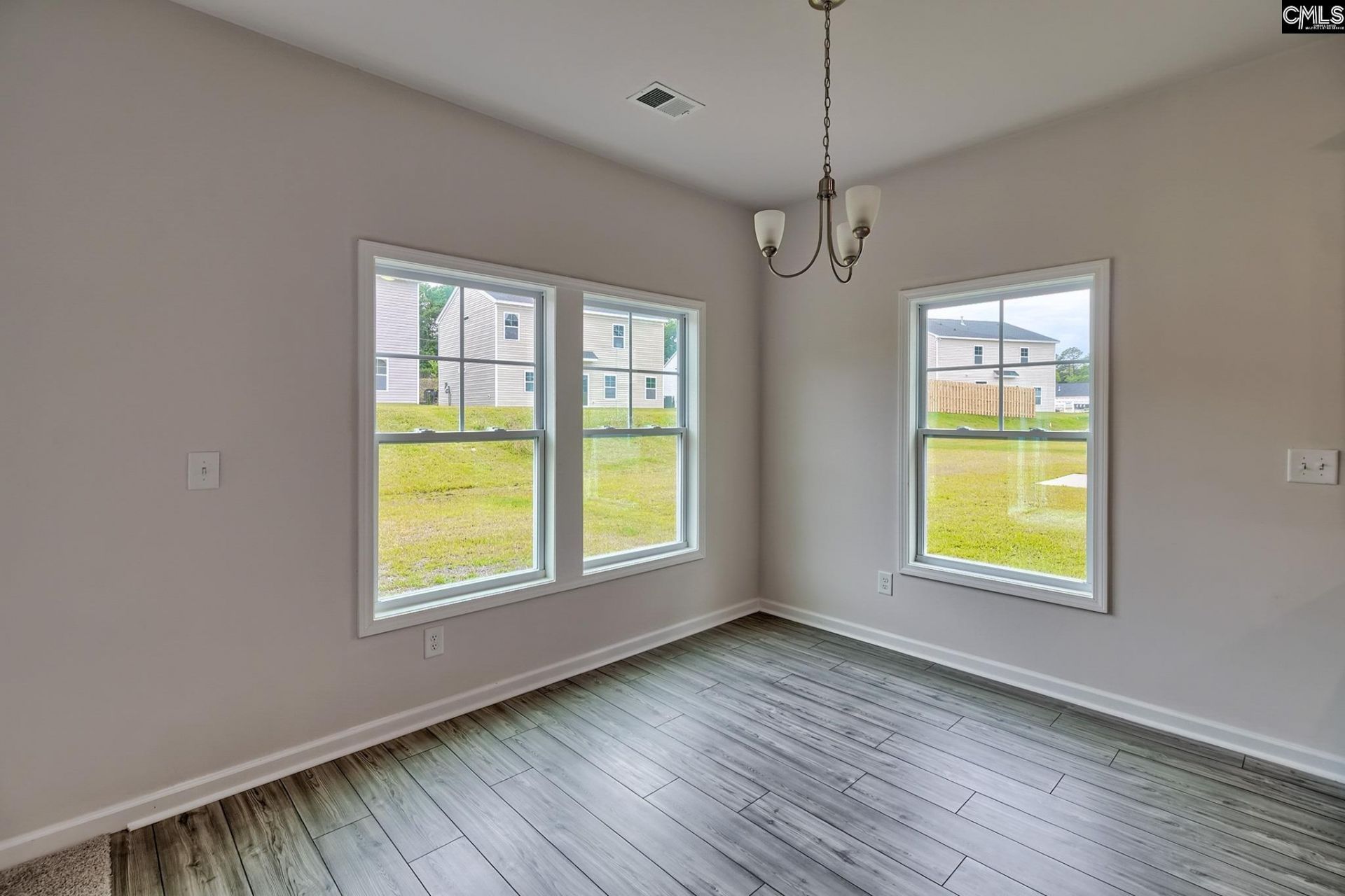 820 Daniel Lake Court  Photo 15