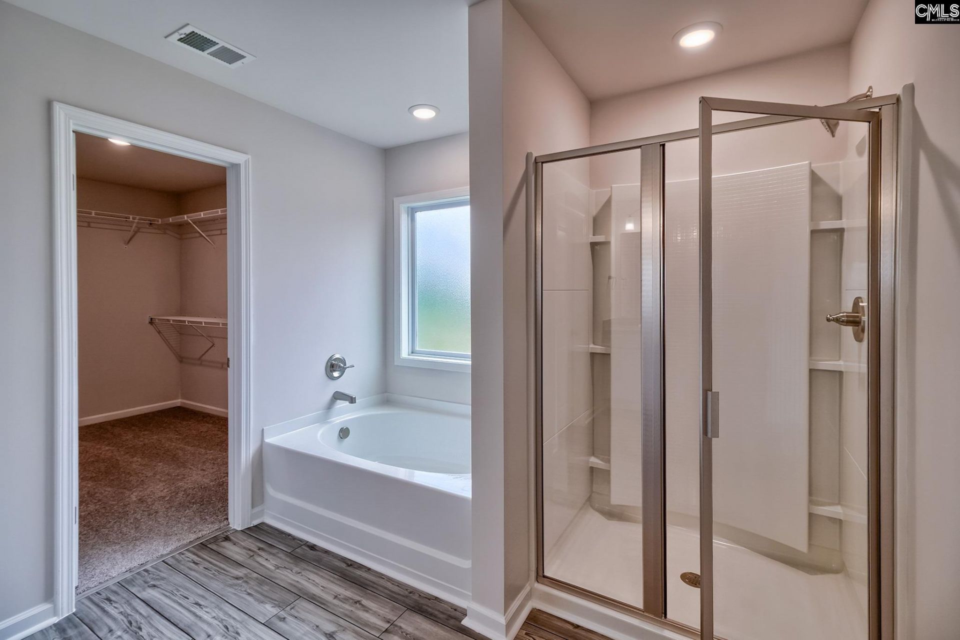 820 Daniel Lake Court  Photo 31