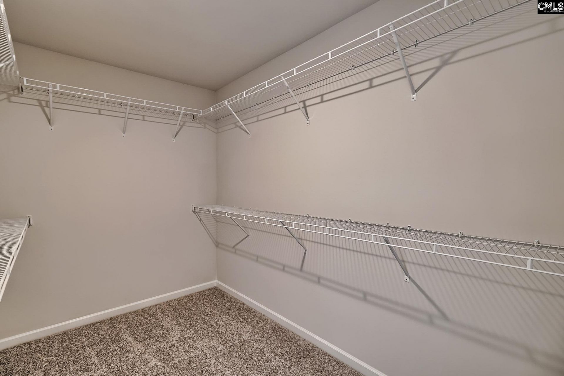820 Daniel Lake Court  Photo 32