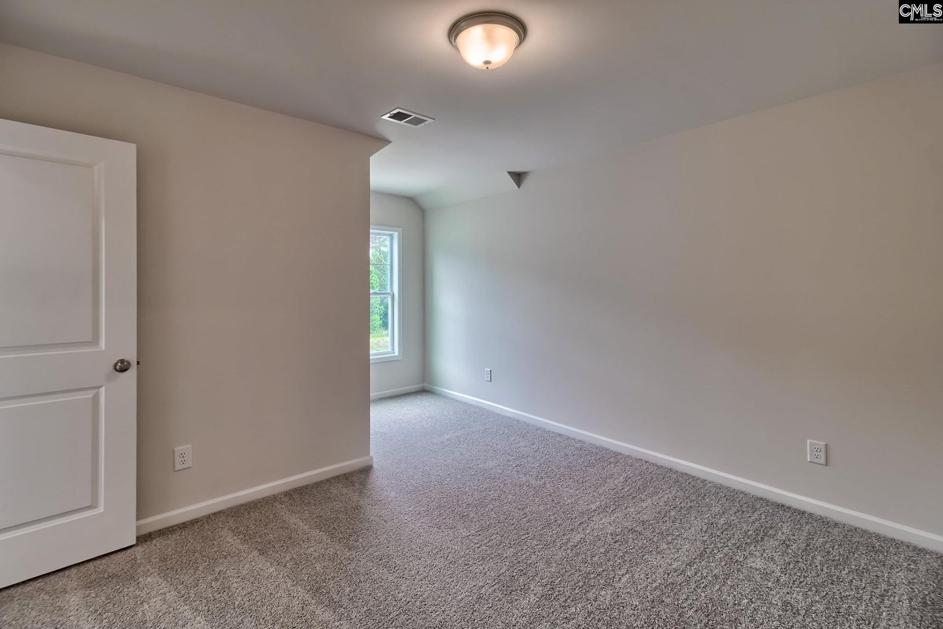 820 Daniel Lake Court  Photo 33