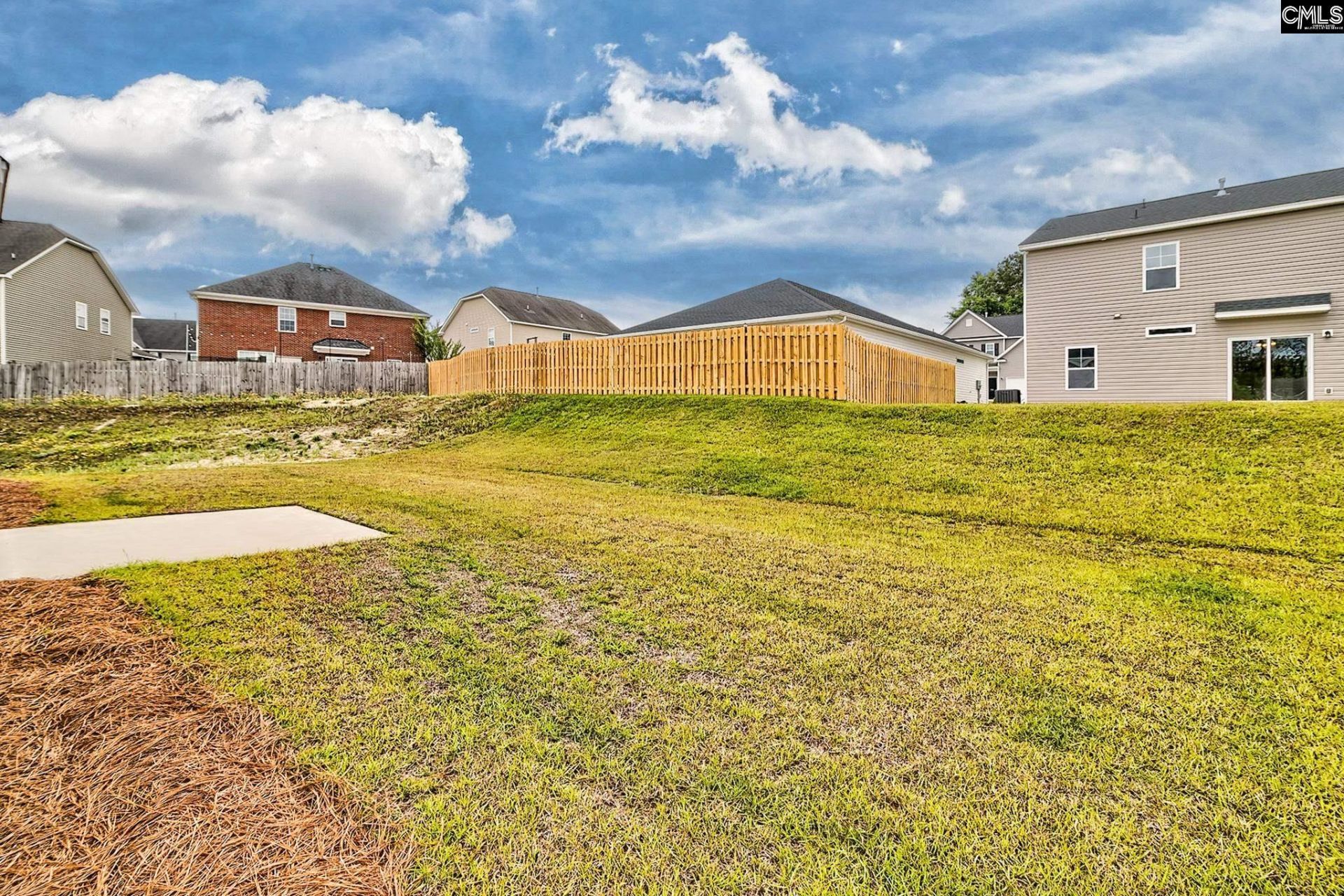 820 Daniel Lake Court  Photo 7