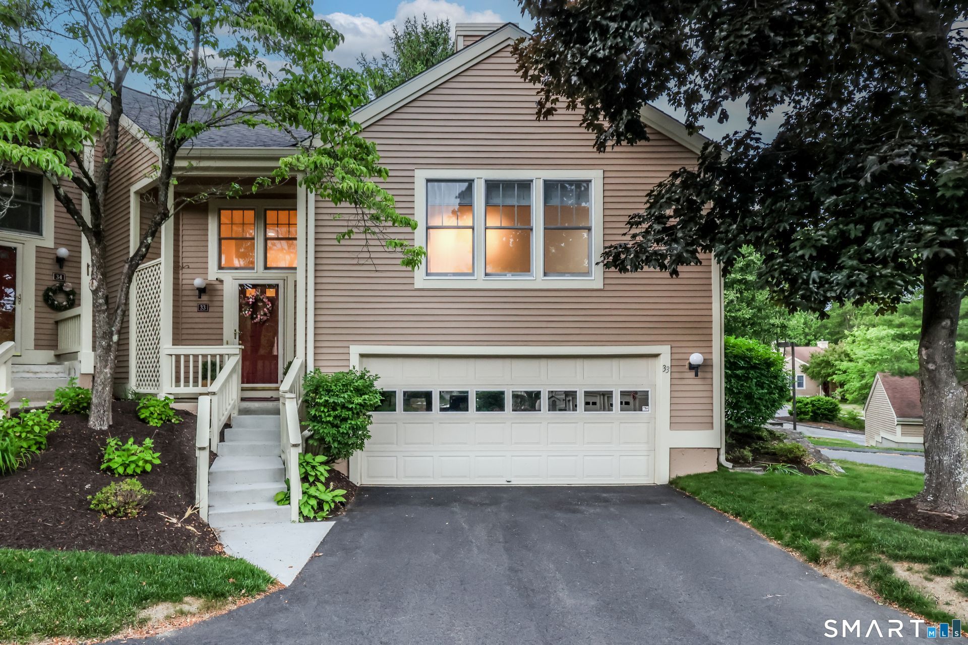 33 Brittania, Danbury, CT 06811 Main Photo