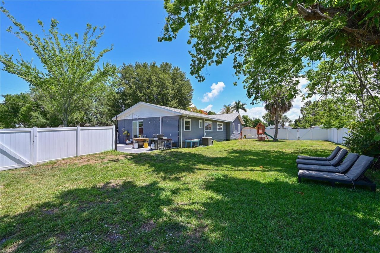1423 12th Avenue W, Palmetto, FL 34221 Photo