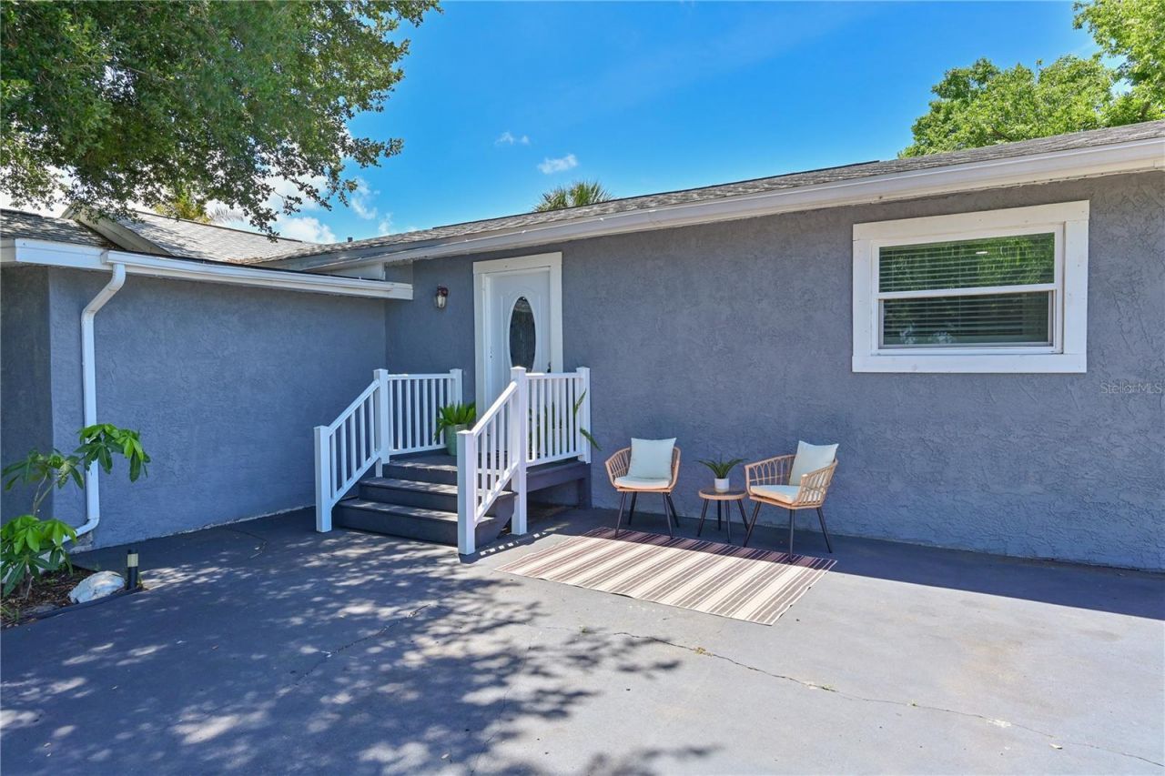1423 12th Avenue W, Palmetto, FL 34221 Photo