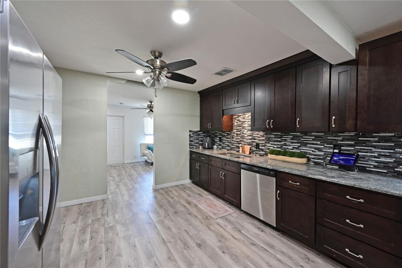 1423 12th Avenue W, Palmetto, FL 34221 Photo