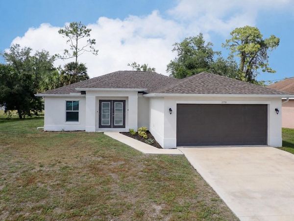 3718 DONAHUE AVENUE , NORTH PORT, FL 34288