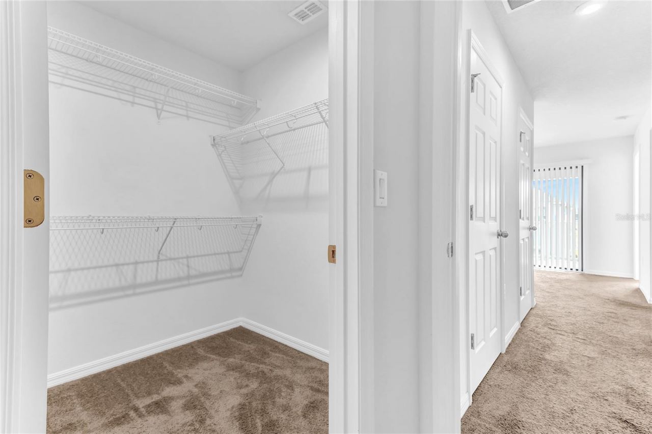 2274 Centerra Loop, Kissimmee, FL 34741 Photo
