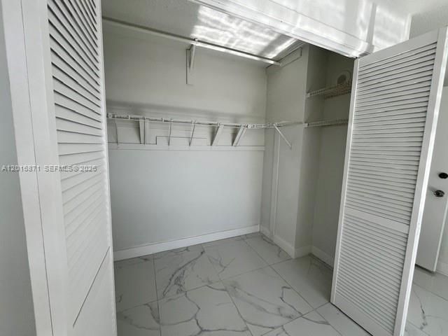 5050 NW 7th St, Unit 220, Miami, FL 33126 Photo