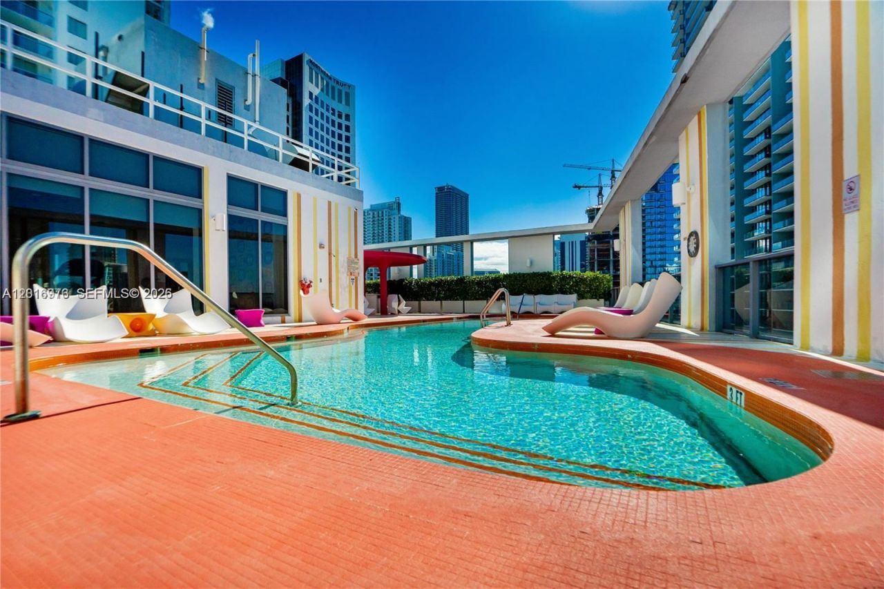 31 SE 6th St , Unit 2205, Miami, FL 33131 Photo