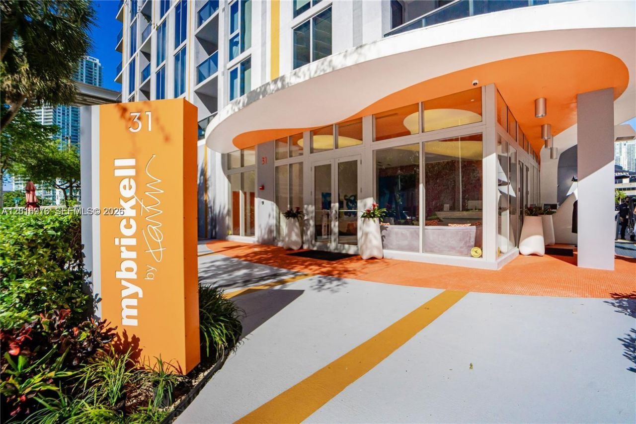 31 SE 6th St , Unit 2205, Miami, FL 33131 Photo