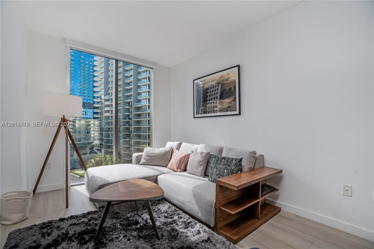 31 SE 6th St , Unit 2205, Miami, FL 33131 Photo