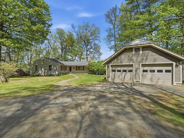 13 Cider Mill Road, Leverett, MA 01054
