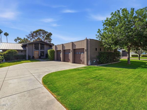 3422 N 60TH Street, Phoenix, AZ 85018