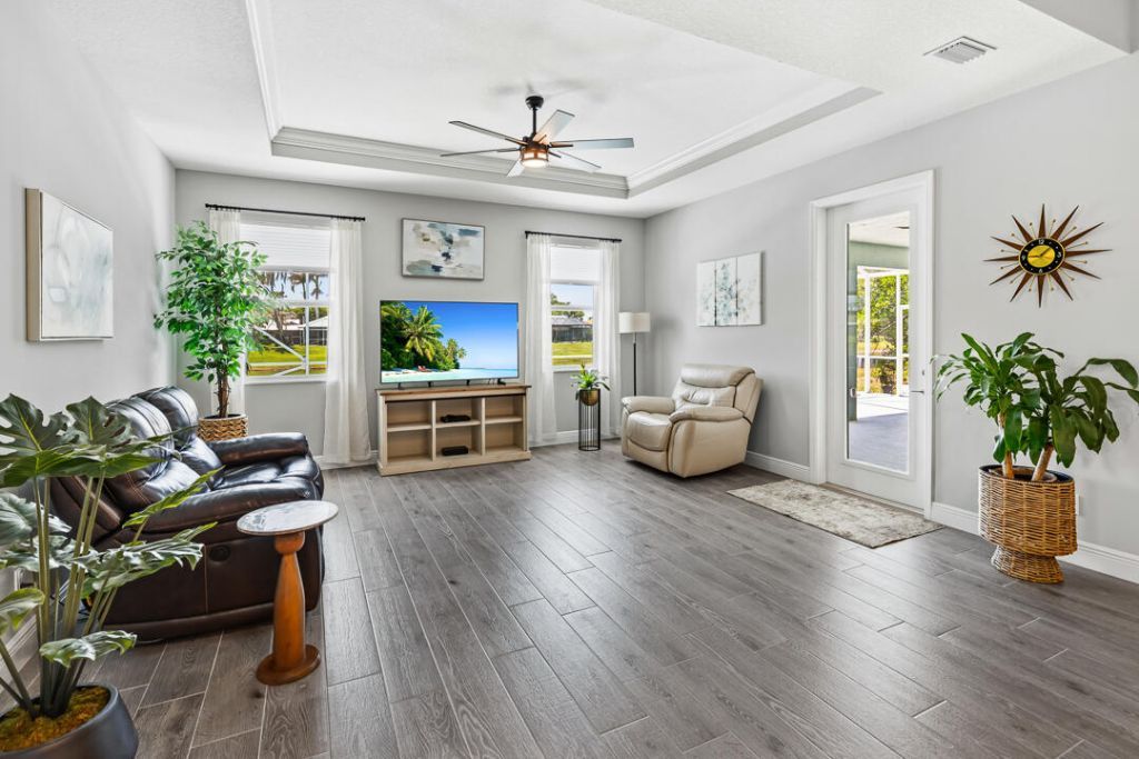 2549 SE Lyman Circle, Port Saint Lucie, FL 34952 Photo